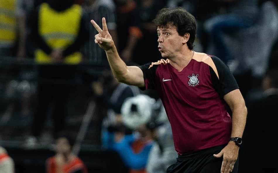 Fernando Diniz durante Corinthians x Santos
