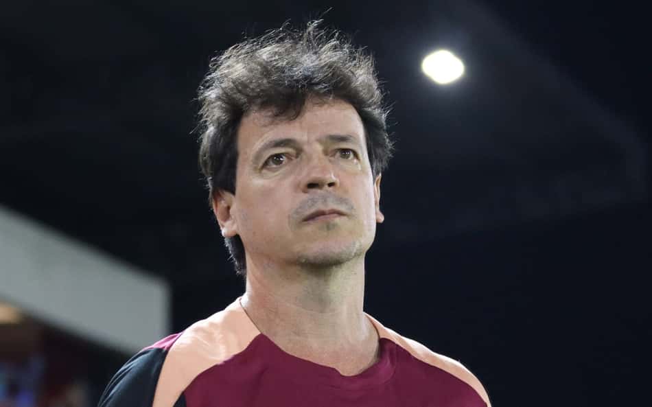 Fernando Diniz durante partida do Corinthians