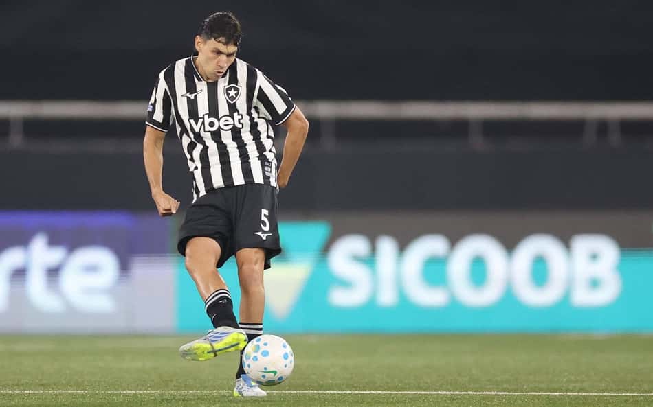Ferraresi assinará com o Botafogo por três temporadas
