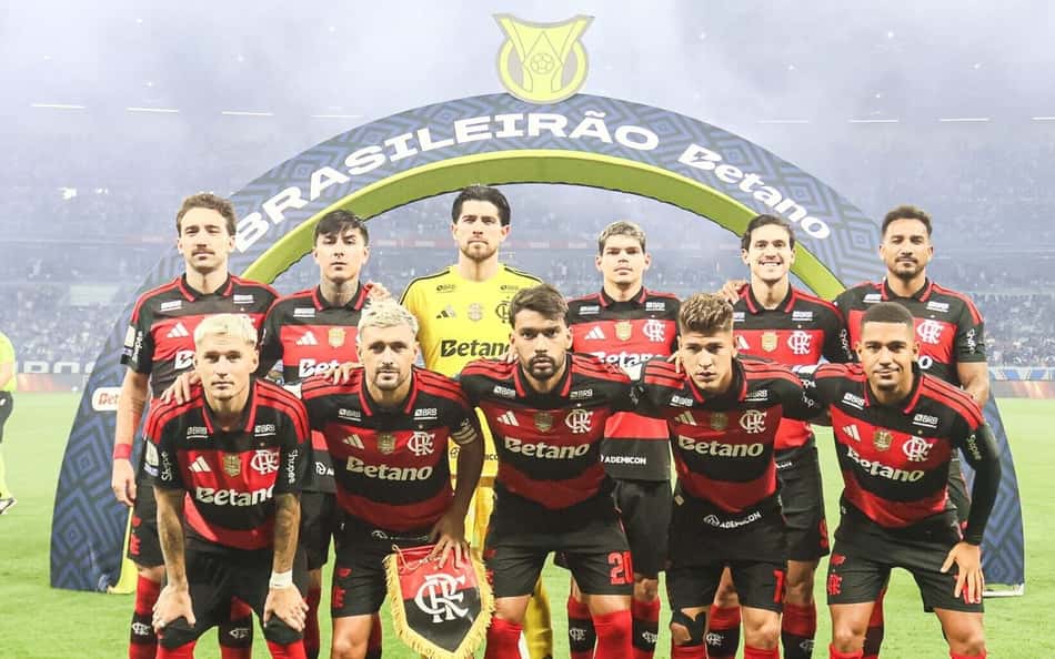 Torcida do Flamengo aponta culpado por derrota para o Cruzeiro: 'Parabéns'
