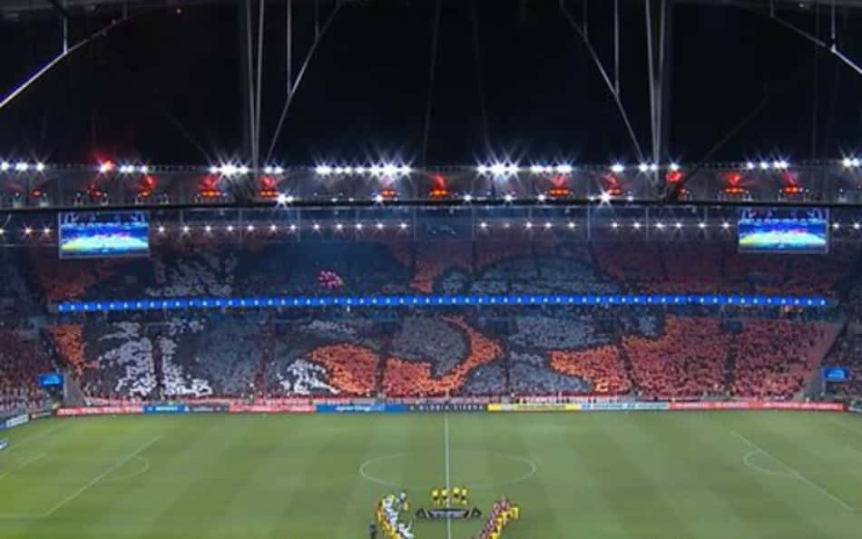 Mosaico da torcida do Flamengo contra o Cruzeiro
