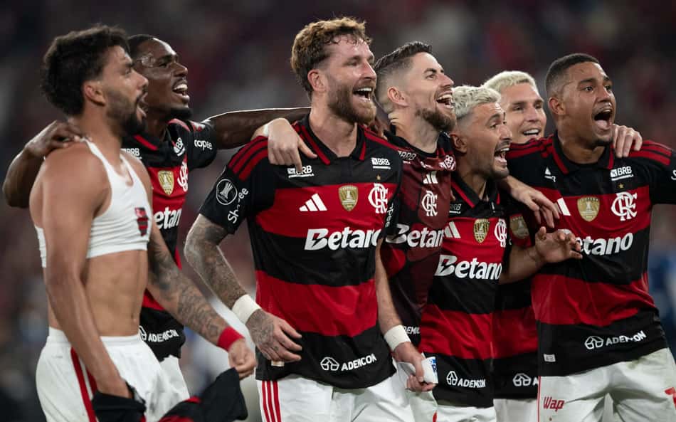 Jogadores do Flamengo comemoram classificação para as quartas de final da Libertadores da América