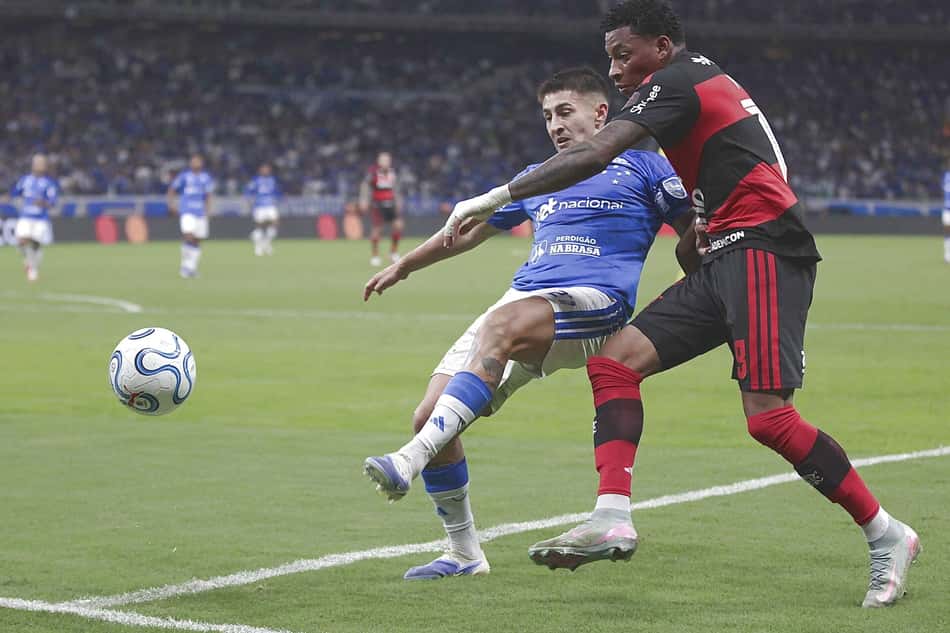 Flamengo x Cruzeiro buscam classificação no Maracanã após empate por 1 a 1 no Mineirão (Foto: Evandro Oliveira/Onzex Press e Imagens/Folhapress)