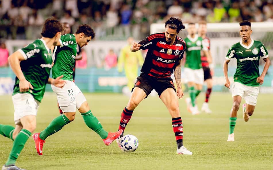Simulador: veja cenários que separam Palmeiras e Flamengo na liderança