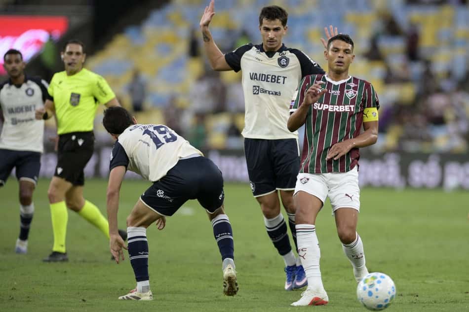 Fluminense e Remo no Maracanã