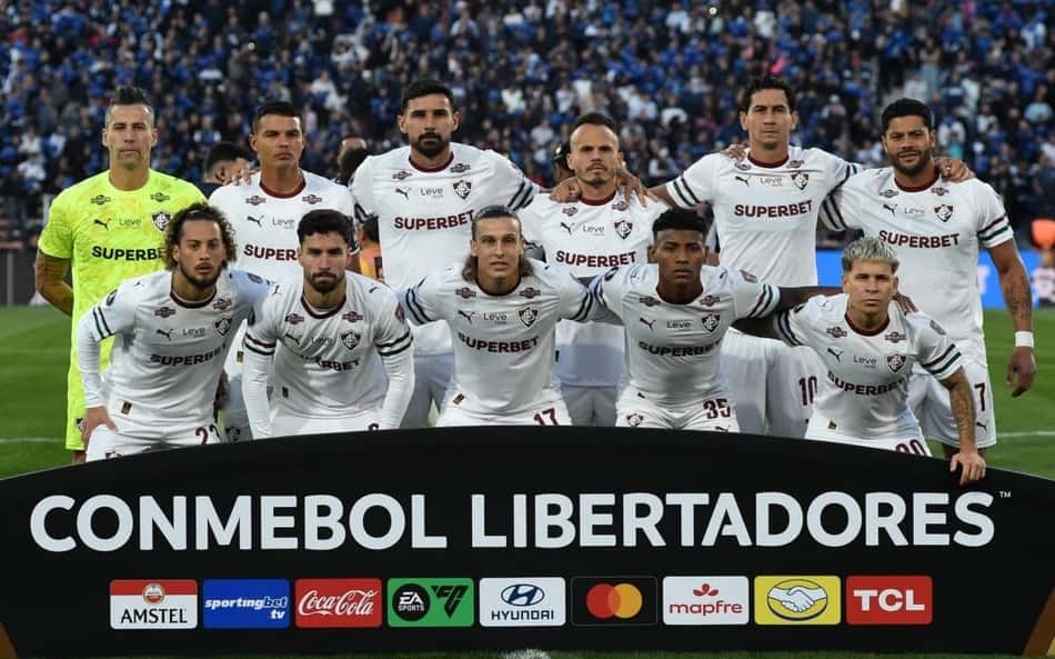 Time do Fluminense perfilado para o confronto contra o Ind. Rivadavia na Libertadores
