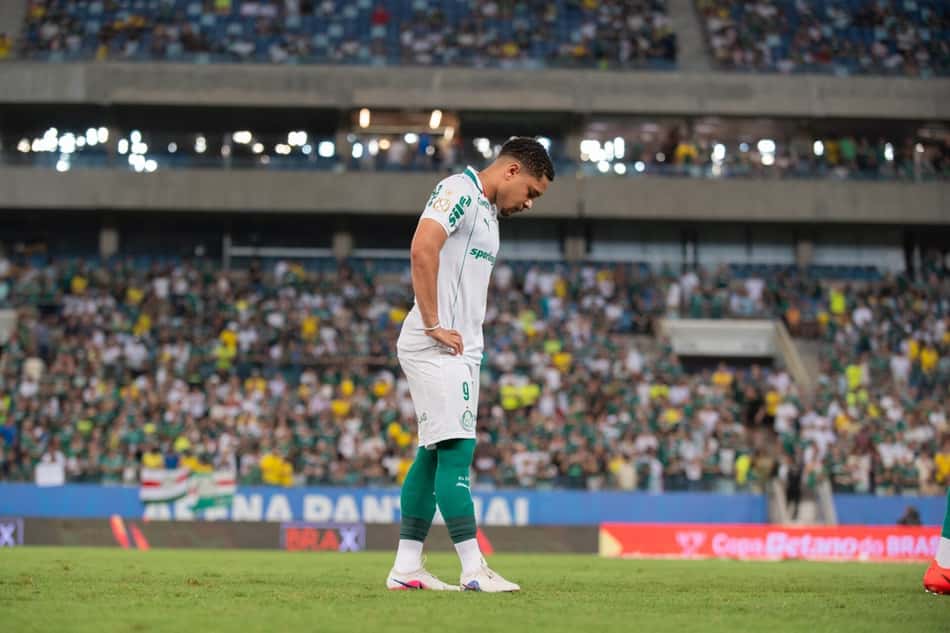 Vitor Roque em Fortaleza x Palmeiras
