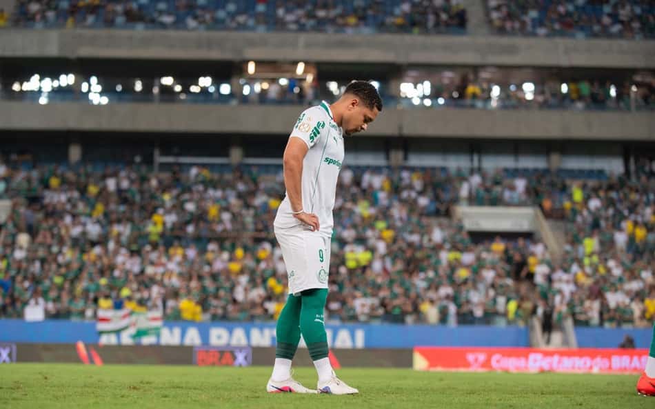 Vitor Roque em Fortaleza x Palmeiras