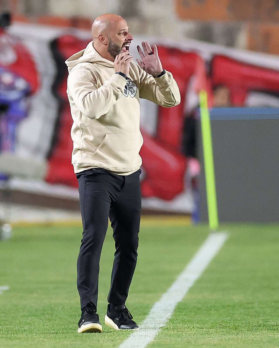 Franclim Carvalho é o técnico do Botafogo
