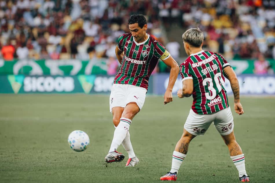 Ganso foi o capitão do Fluminense contra o Palmeiras