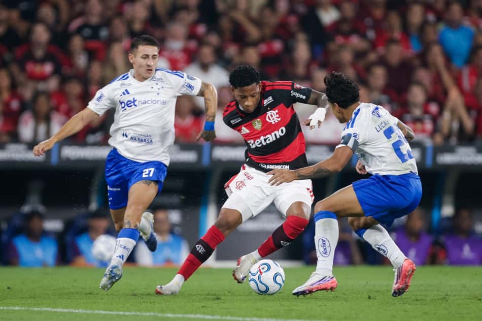 Gonzalo Plata está de saída do Flamengo