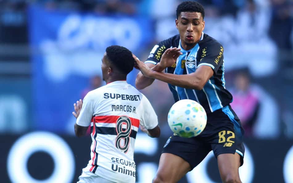 Grêmio e São Paulo pelo Campeonato Brasileiro