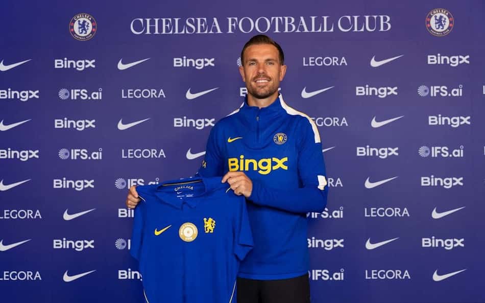 Henderson apresentado pelo Chelsea