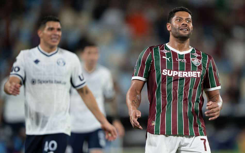 Hulk em ação pelo Fluminense na Libertadores