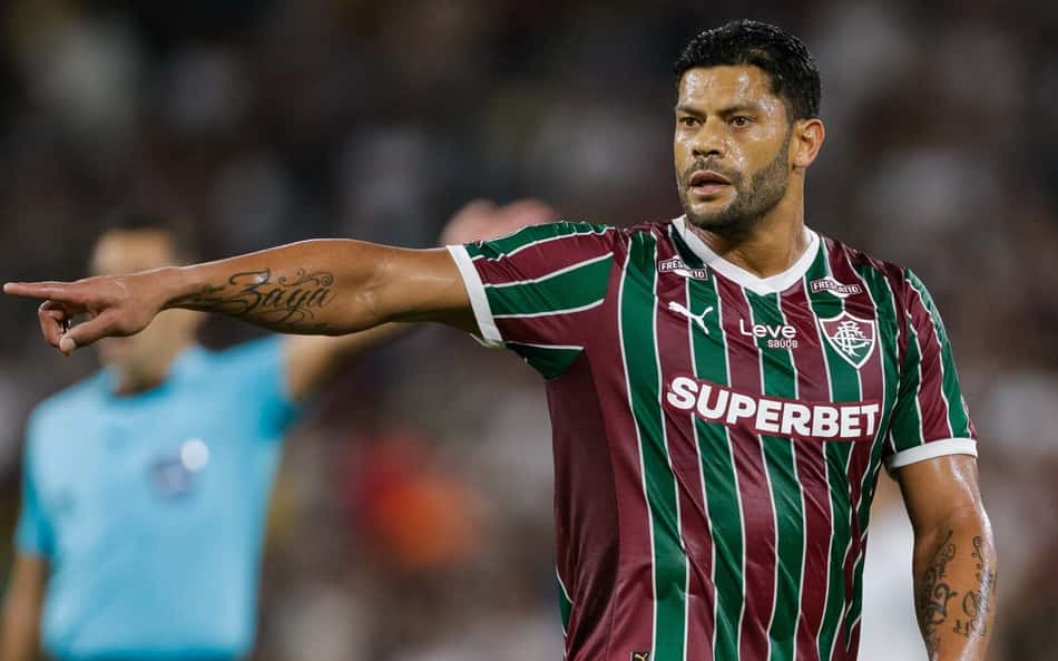 Hulk vira assunto em Fluminense x Independiente Rivadavia