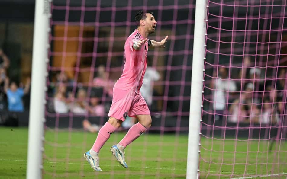 Messi brilha em primeiro jogo como titular no Inter Miami pós-Copa