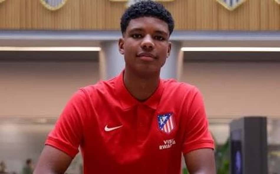 Garoto de 16 anos balança as redes contra o City em amistoso (Foto: Divulgação/Atleti)