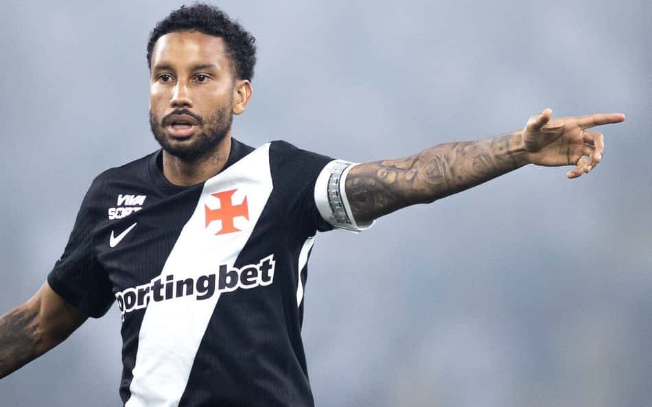 Jair em ação pelo Vasco contra o Fluminense