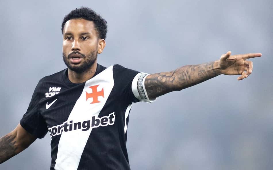 Jair em ação pelo Vasco contra o Fluminense
