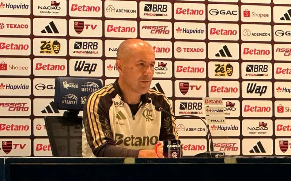 Jardim em coletiva de imprensa do Flamengo