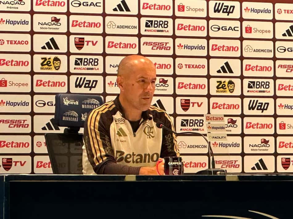 Jardim em coletiva de imprensa do Flamengo