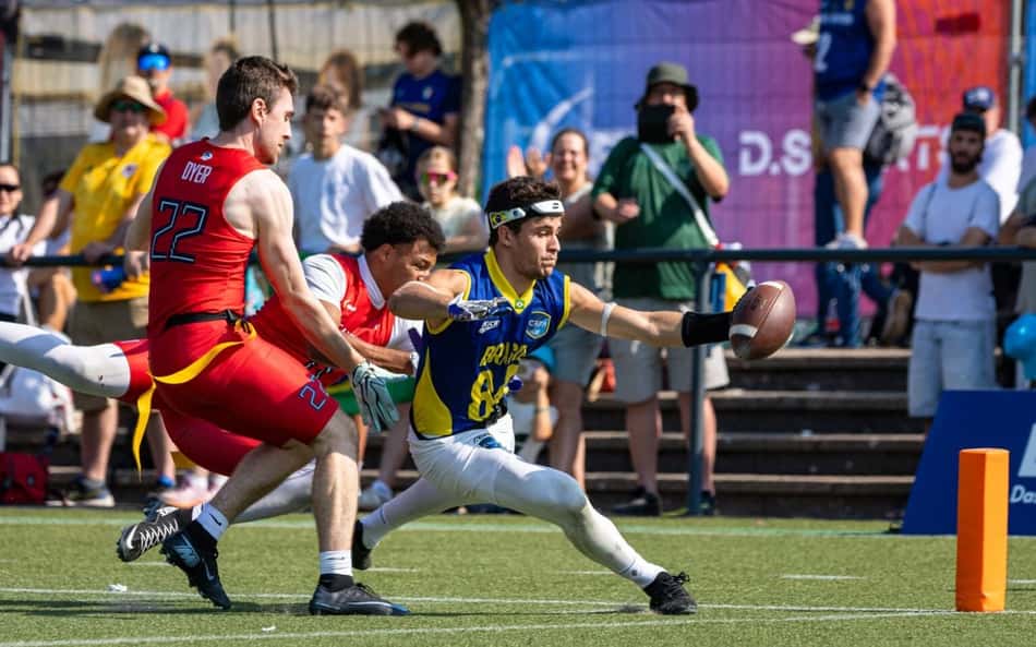 Jogador do Brasil no Mundial de flag football, na Alemanha (Foto: Grasiela Gonzaga/Flag Football Brasil)