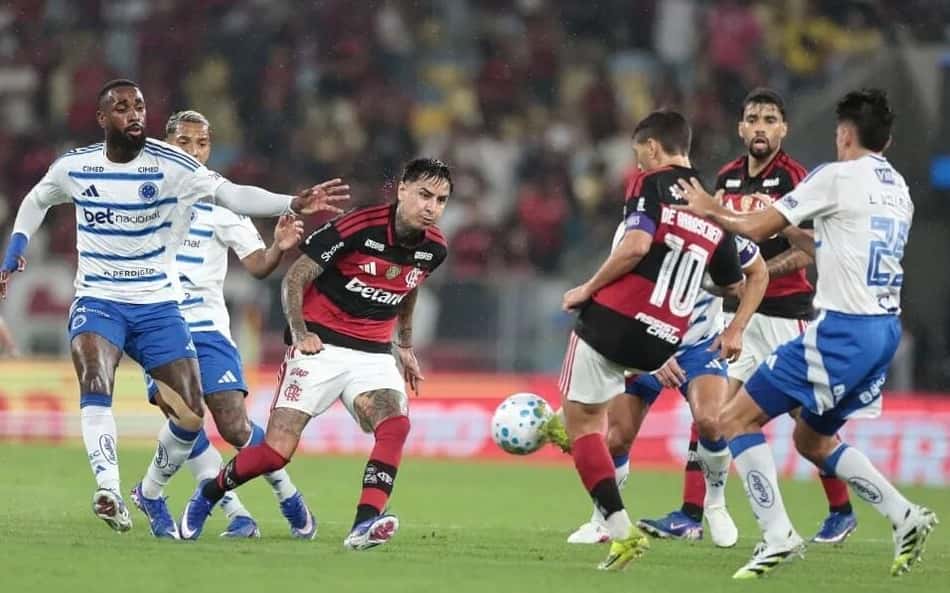 Jogos de hoje: quem joga no futebol e onde assistir ao vivo – quarta-feira (12/08/2026)