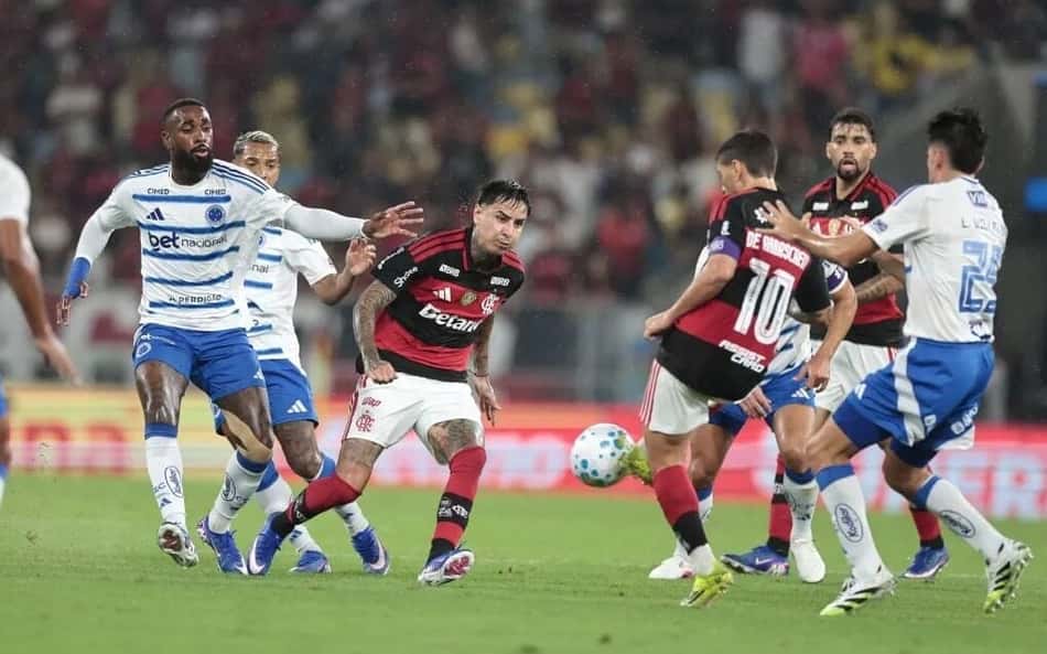 De ídolos a adversários: os personagens que mudaram de lado em Flamengo x Cruzeiro