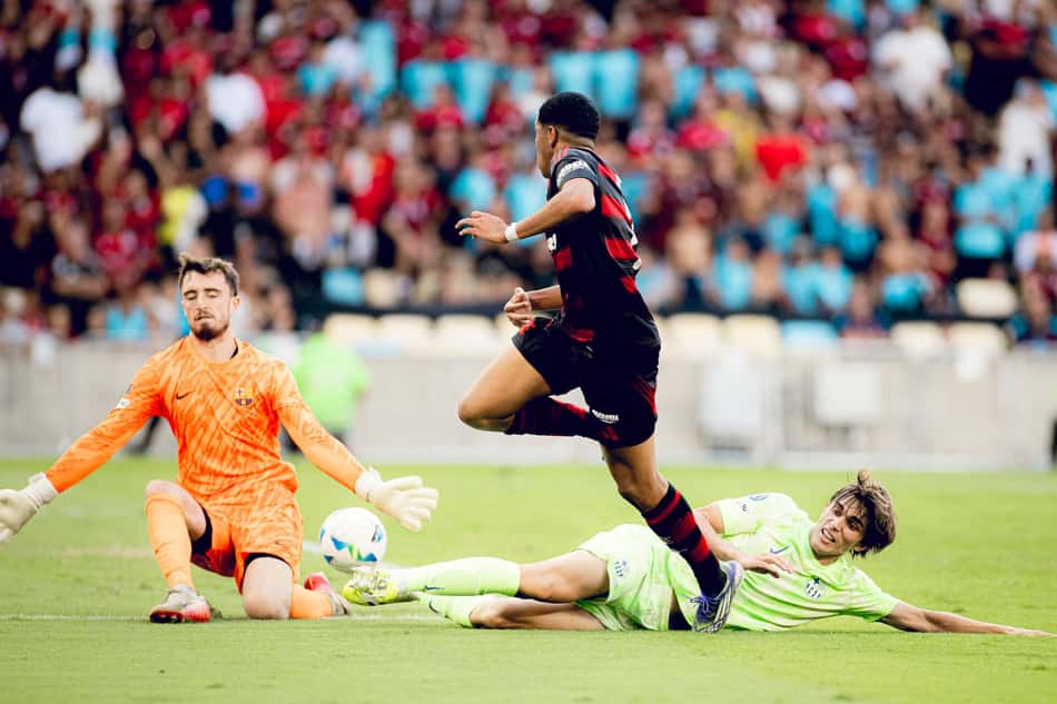Joshua, do Flamengo, na decisão do Mundial Sub-20 contra o Barcelona