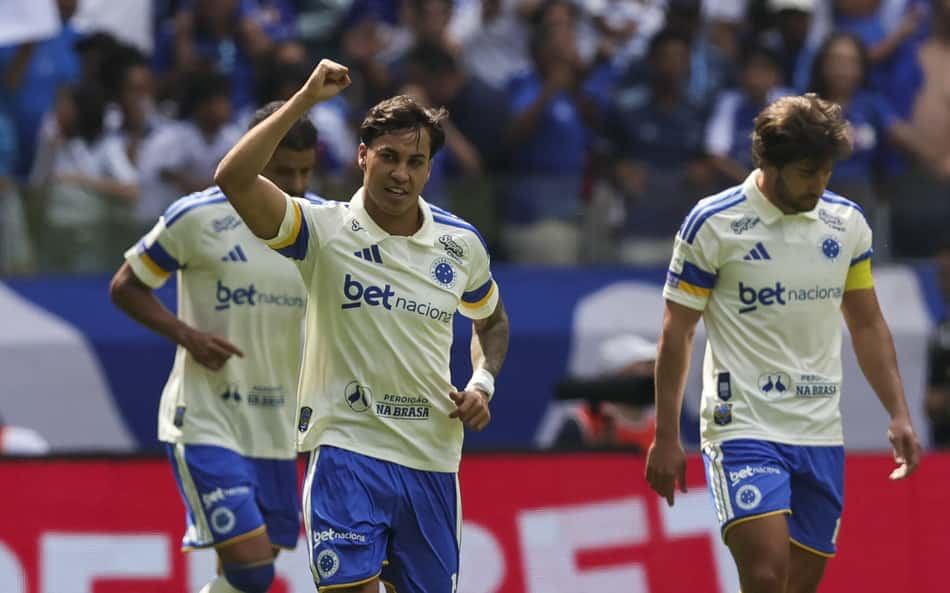 Kaio Jorge comemora gol do Cruzeiro