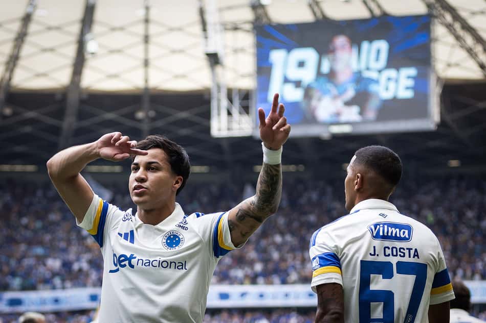 Kaio Jorge comemora gol