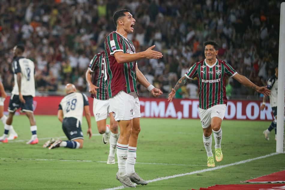 Kevin Serna é novidade na escalação do Fluminense para pegar o Corinthians