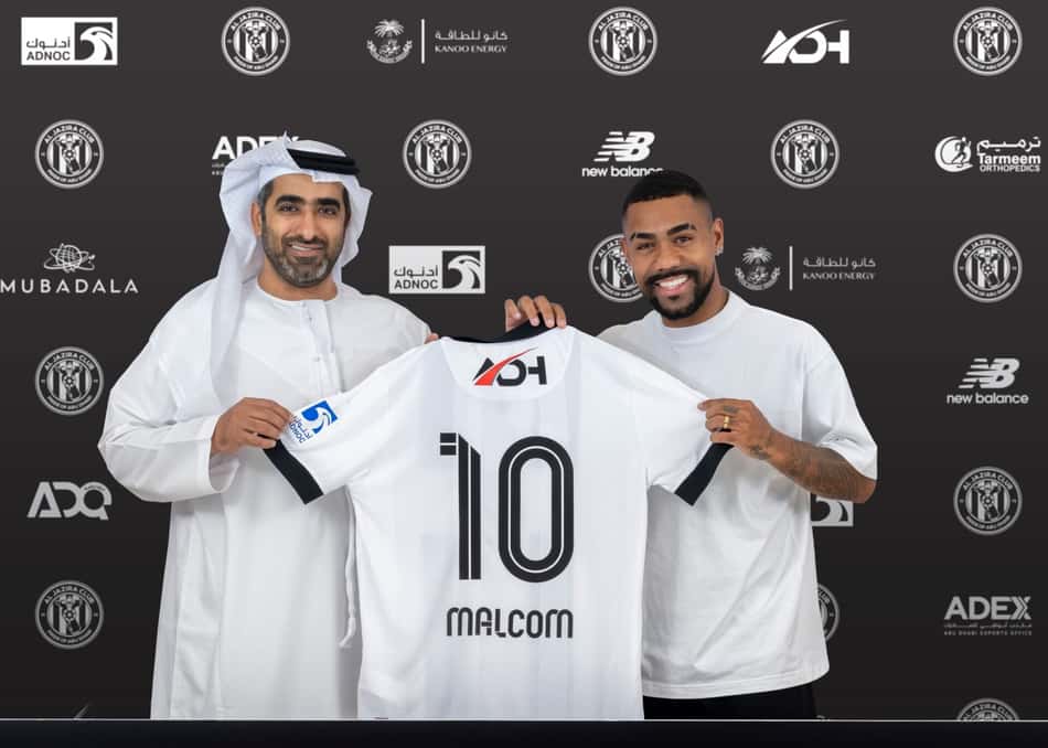 Malcom apresentado com a camisa 10 do Al-Jazira