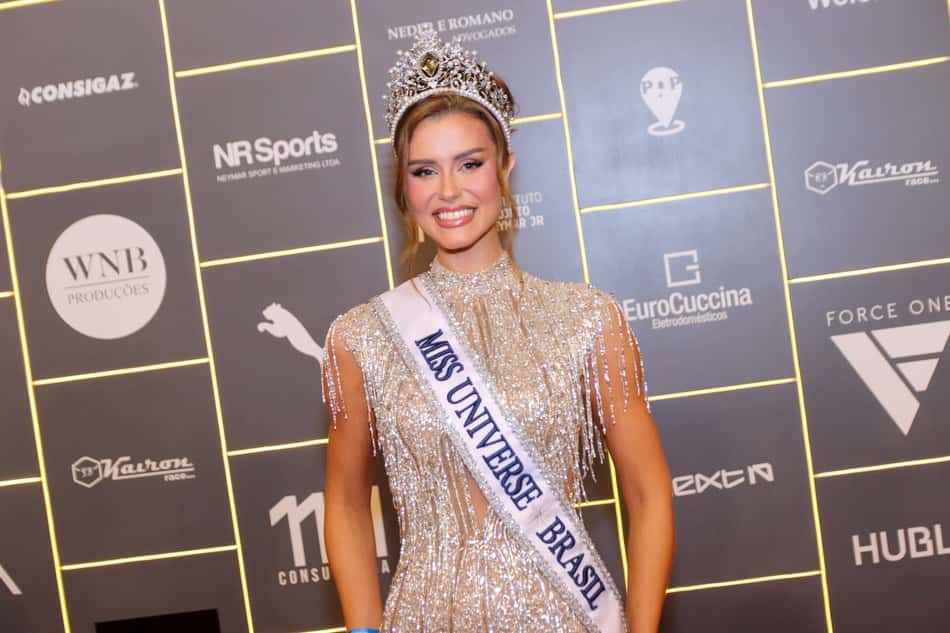Marcella Kosinski, Miss Universo, durante evento do Leilão de Neymar em São Paulo