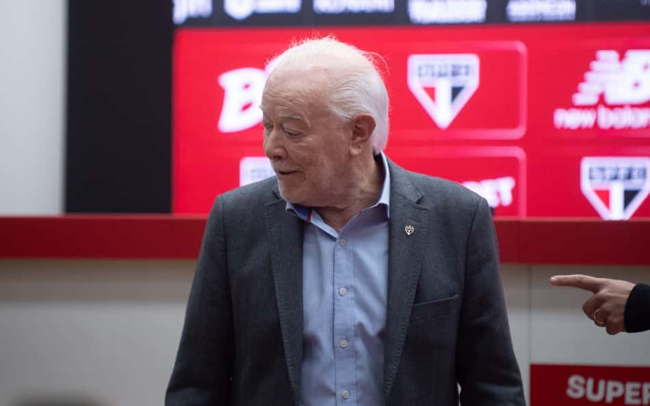 Harry Massis acompanha coletiva de imprensa do São Paulo