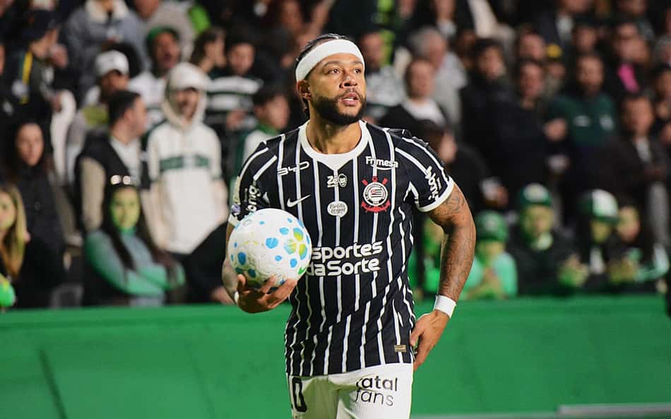 Memphis com a bola nas mãos