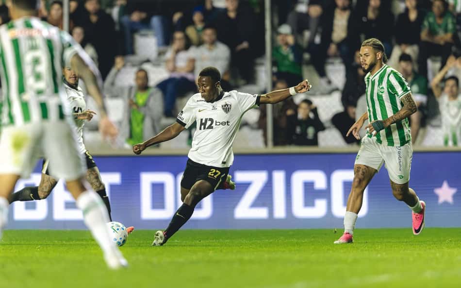 Atlético marca no último lance, vence o Juventude e avança na Copa do Brasil