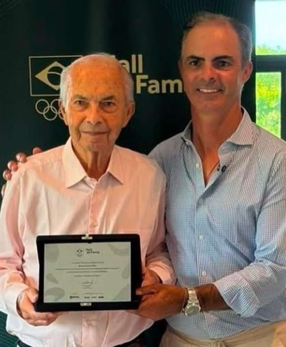 Nelson e Rodrigo Pessoa durante o Hall da Fama do COB