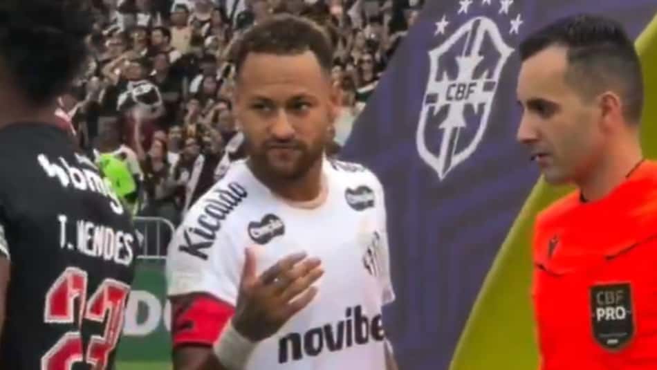 Neymar e Thiago Mendes durante Santos x Vasco (Foto Reprodução)