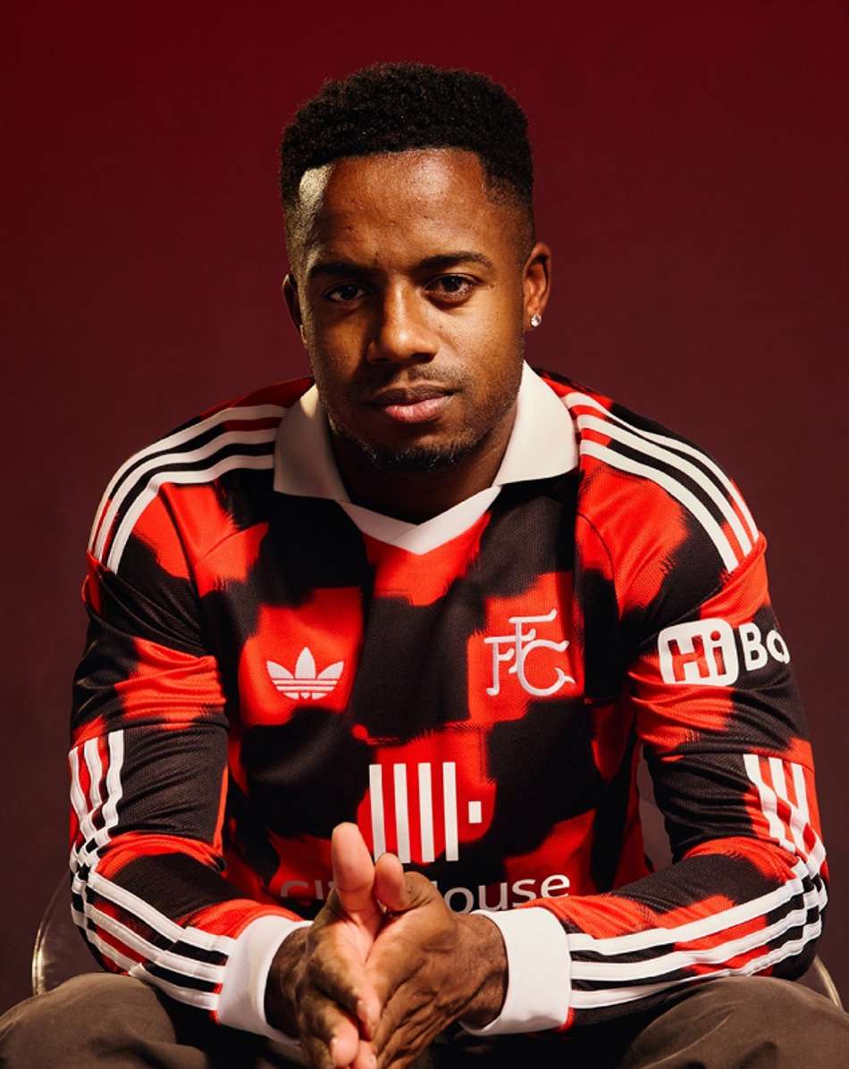 Novo uniforme do Fulham