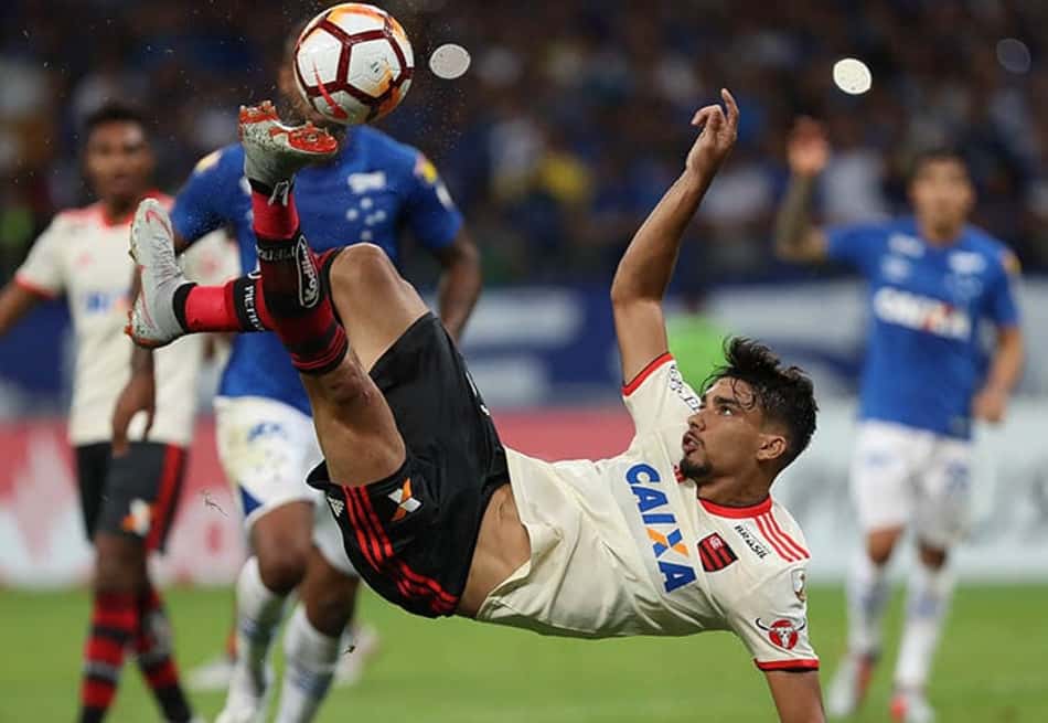 Paquetá reencontra Cruzeiro por revanche após traumas e em novo status no Flamengo