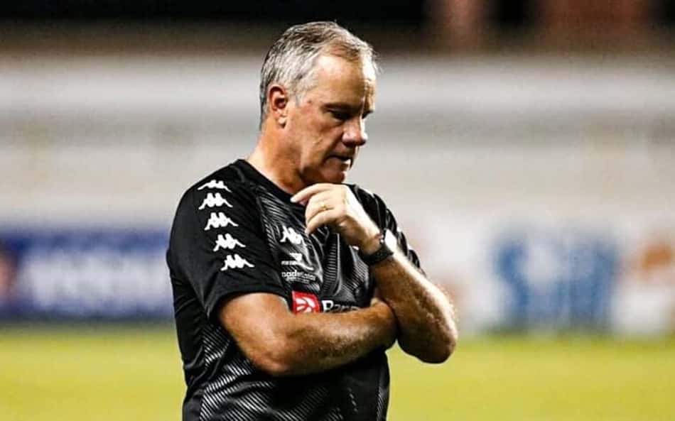 Paulo Bonamigo não assumirá cargo no Botafogo