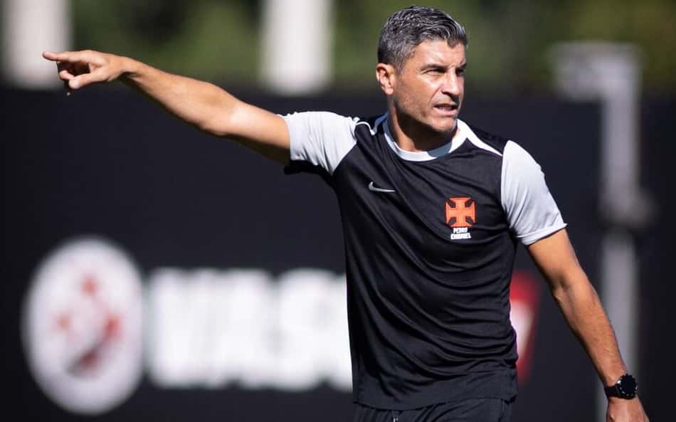 Vasco enfrenta o Cruzeiro para tentar sair do Z-4; veja provável escalação