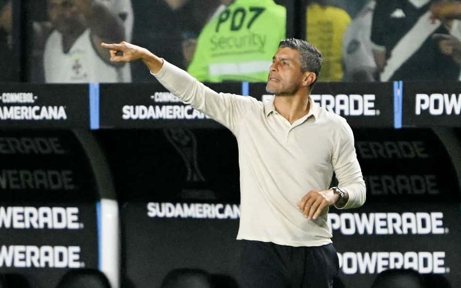 Pedro Emanuel, técnico do Vasco