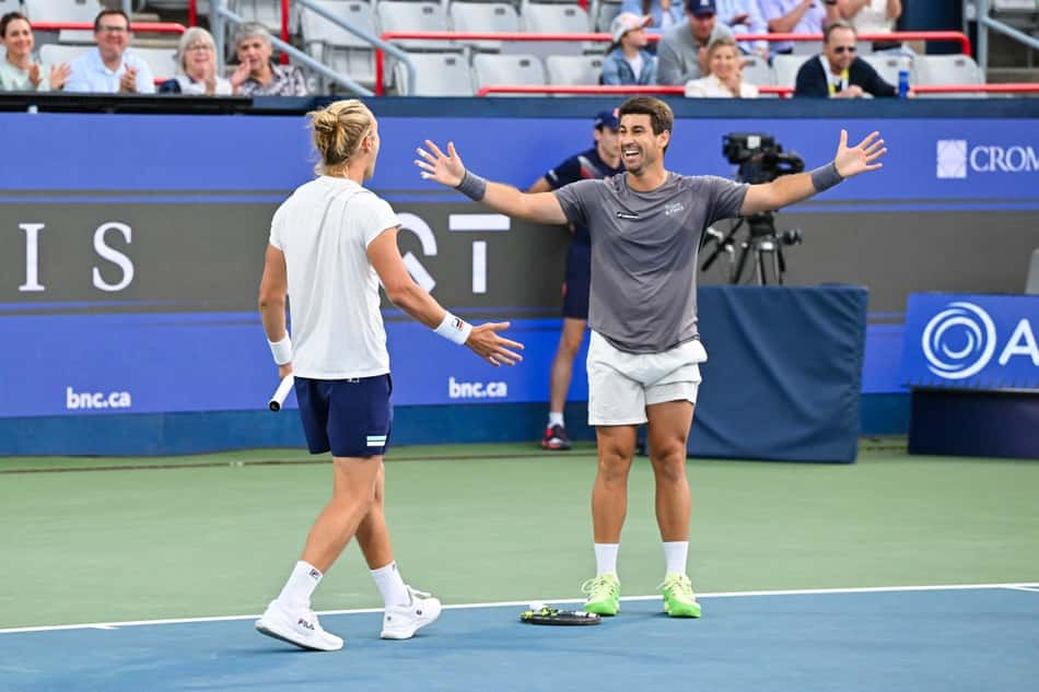 Rafael Matos e Orlando Luz comemoram o inédito titulo do Masters 1000 de Montreal