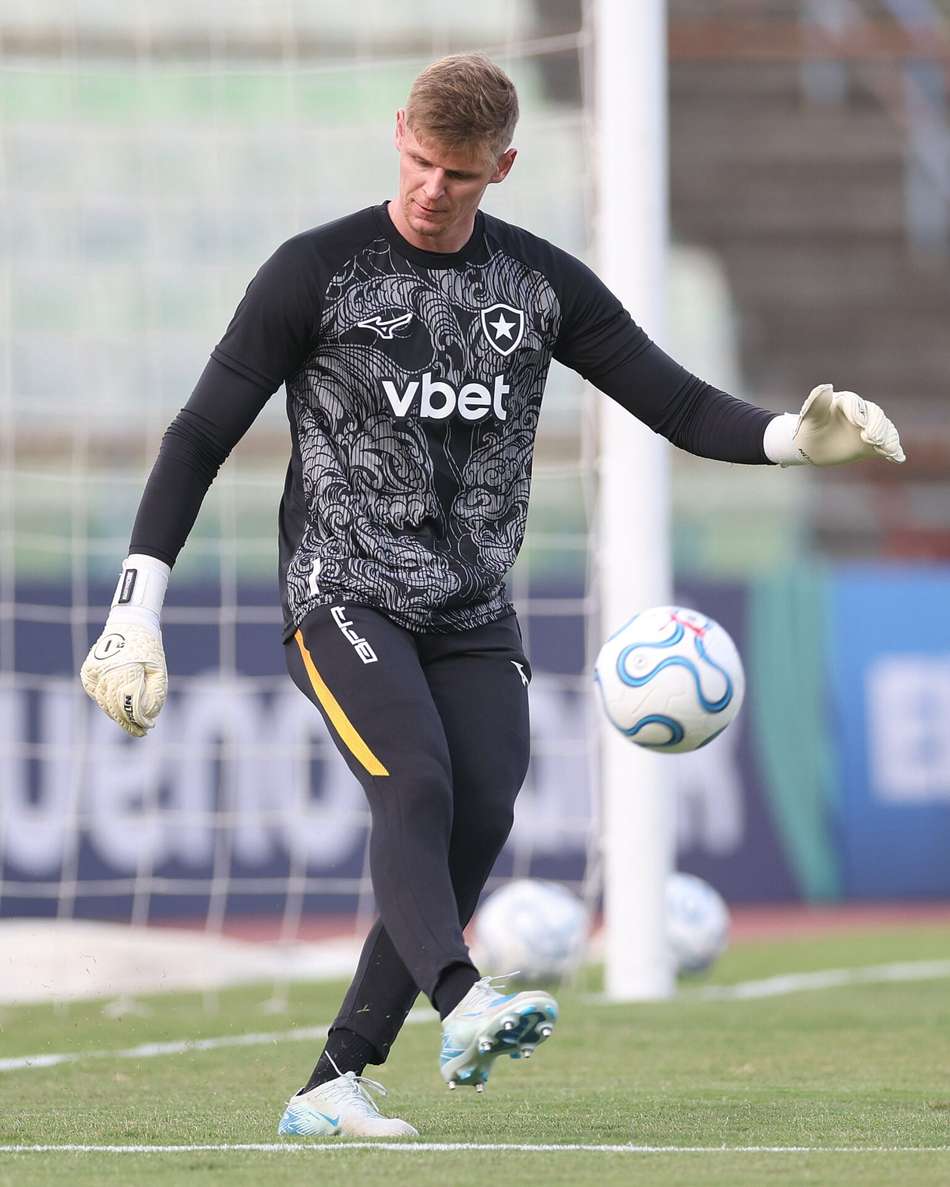 Raul jogou apenas 23 jogos pelo Botafogo (Foto: Arthur Barreto/Botafogo)