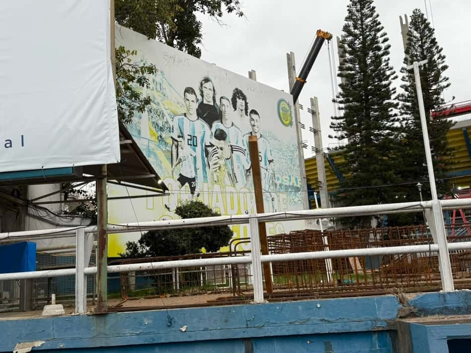 Imagem de Di María no estádio do Rosario Central