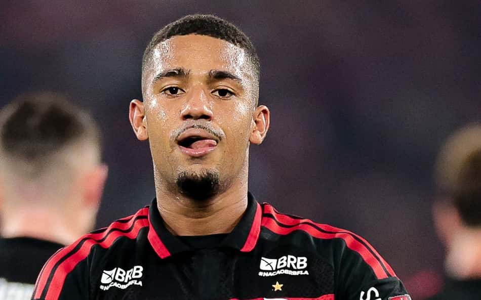 Samuel Lino comemora gol marcado em Flamengo x Cruzeiro pela Libertadores