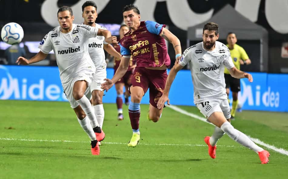 Santos e Macará pela Sul-Americana