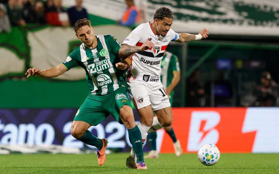 Tricolor não vence há 10 jogos no Brasileirão (Foto: Rubens Chiri / São Paulo FC)